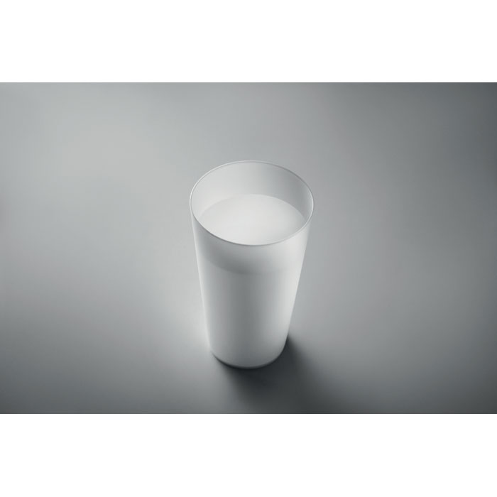 mo9907-06-ambiant.jpg